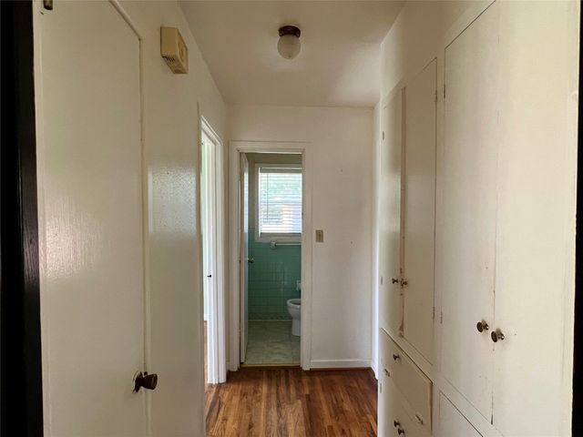 1421 N 9th Street, Midlothian, TX 76065