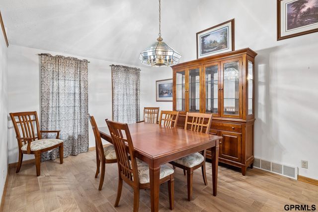 2056 Platteview Drive, Cedar Creek, NE 68016