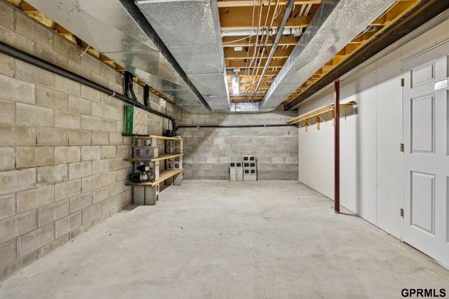 2056 Platteview Drive, Cedar Creek, NE 68016