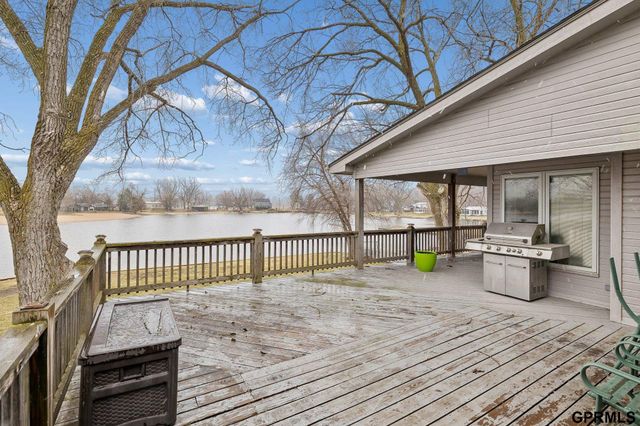 2056 Platteview Drive, Cedar Creek, NE 68016