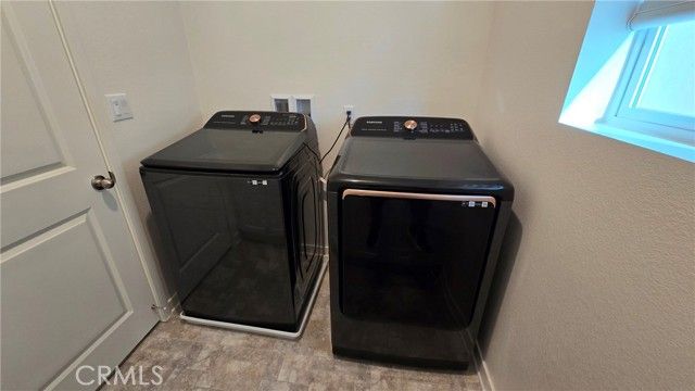 906 Lemon Drive, Pomona, CA 91768