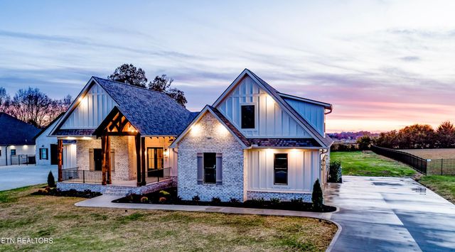 927 Herbert Drive, Greenback, TN 37742