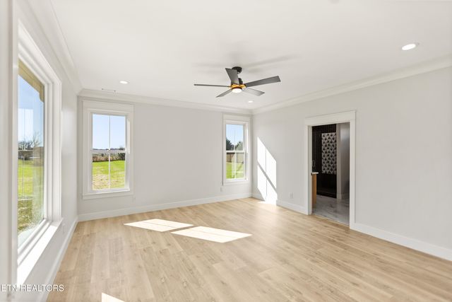 927 Herbert Drive, Greenback, TN 37742