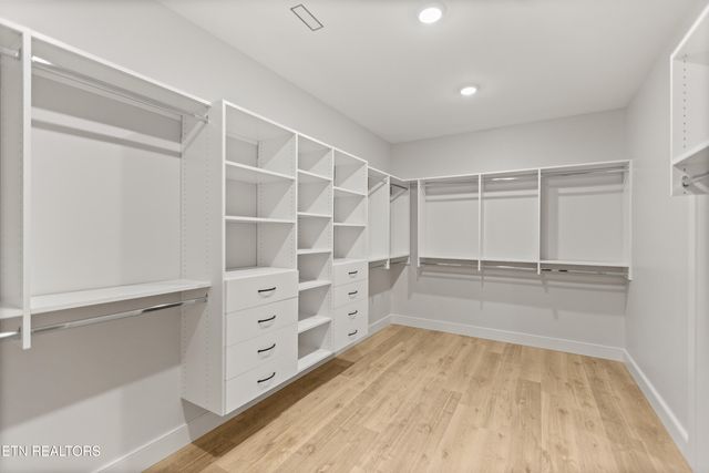 927 Herbert Drive, Greenback, TN 37742