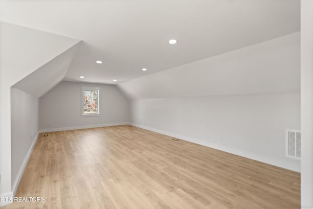 927 Herbert Drive, Greenback, TN 37742