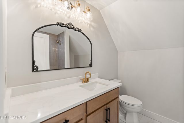 927 Herbert Drive, Greenback, TN 37742