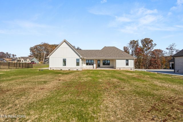 927 Herbert Drive, Greenback, TN 37742