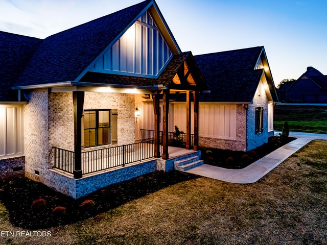 927 Herbert Drive, Greenback, TN 37742