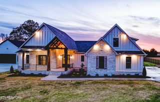 927 Herbert Drive, Greenback, TN 37742