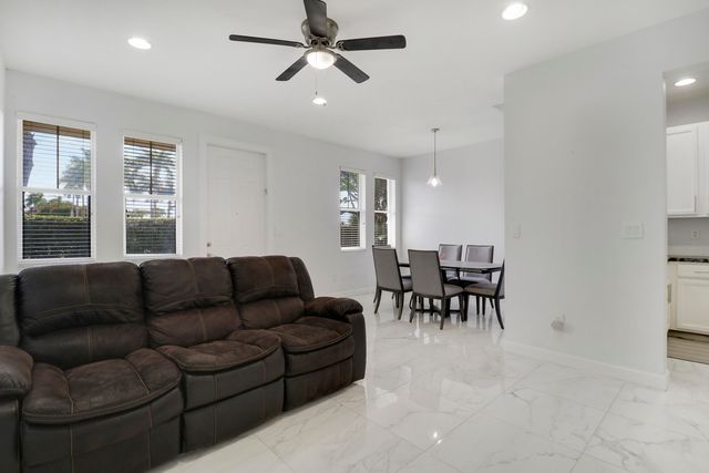 880 Millbrae Court 3, West Palm Beach, FL 33401