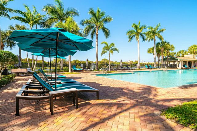 880 Millbrae Court 3, West Palm Beach, FL 33401