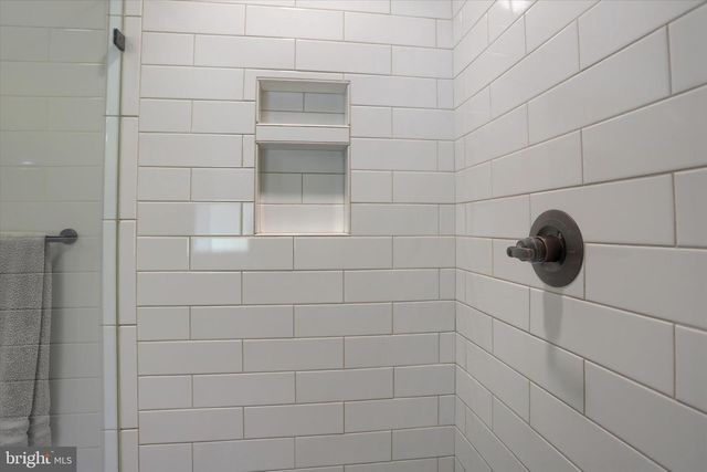 1365 SUNSET DR, Lancaster, PA 17601