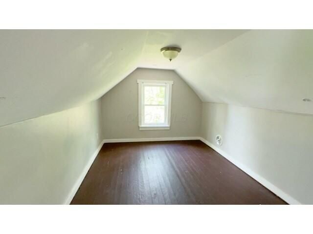 697 Kelton Avenue, Columbus, OH 43205