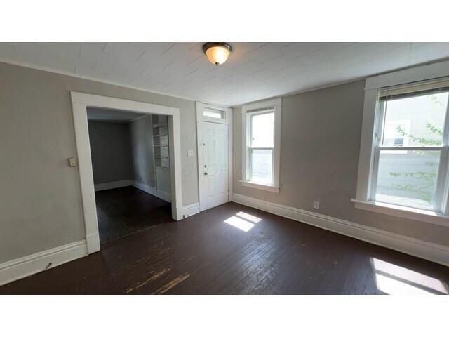 697 Kelton Avenue, Columbus, OH 43205
