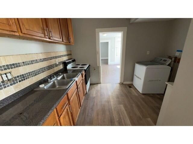 697 Kelton Avenue, Columbus, OH 43205