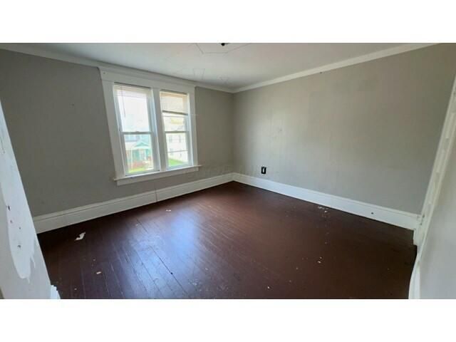 697 Kelton Avenue, Columbus, OH 43205