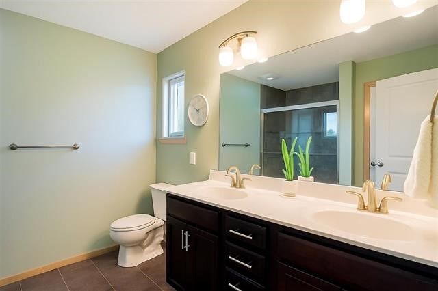 1254 Sadler Drive, North Liberty, IA 52317