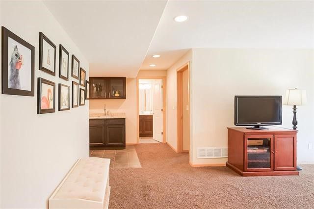 1254 Sadler Drive, North Liberty, IA 52317