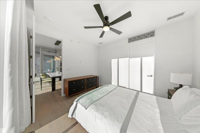 313 W 17th ST 1204, Austin, TX 78701