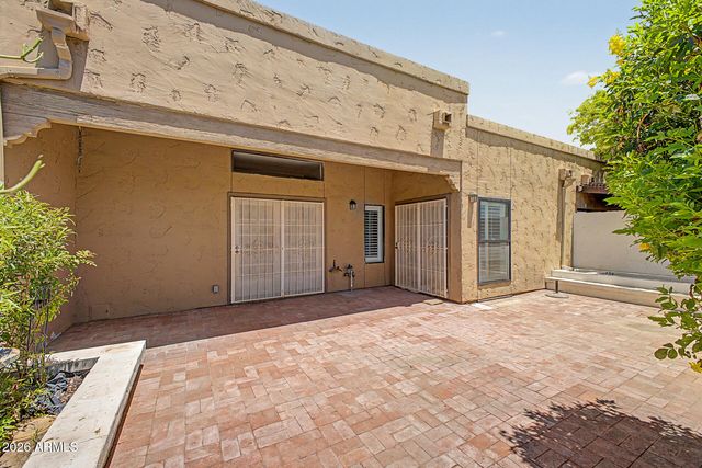 7318 E PALO VERDE Drive 11, Scottsdale, AZ 85250