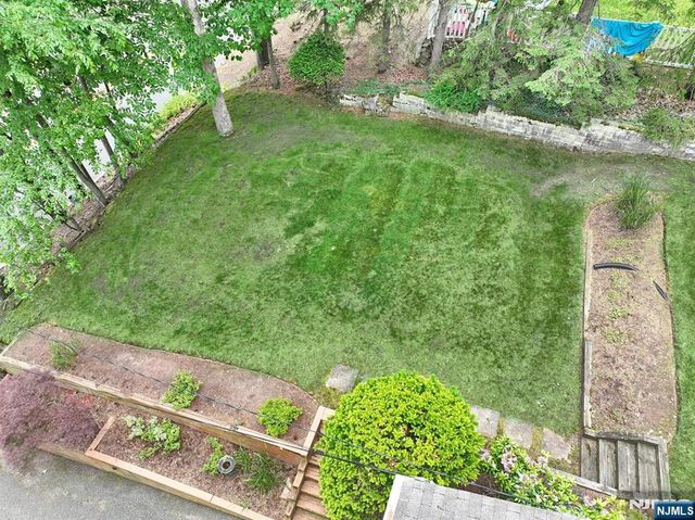 908 N Monroe Street, Midland Park, NJ 07432
