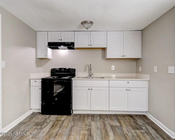 2140 JAYSON Avenue, Jacksonville, FL 32208