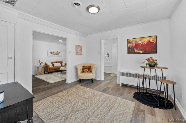 641 Gilman Street, Garden City, MI 48135