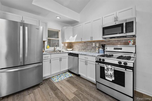 641 Gilman Street, Garden City, MI 48135