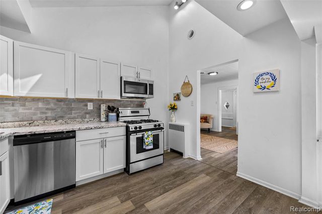 641 Gilman Street, Garden City, MI 48135