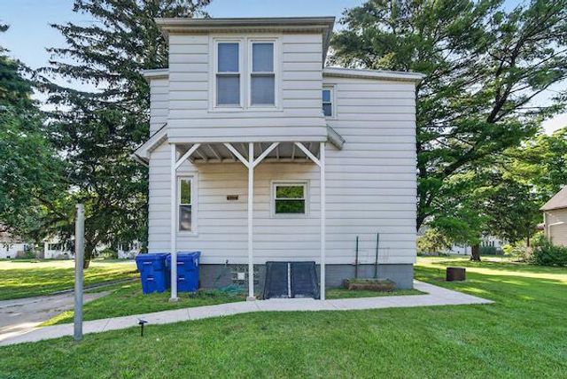 6122 35th AVENUE, Kenosha, WI 53142