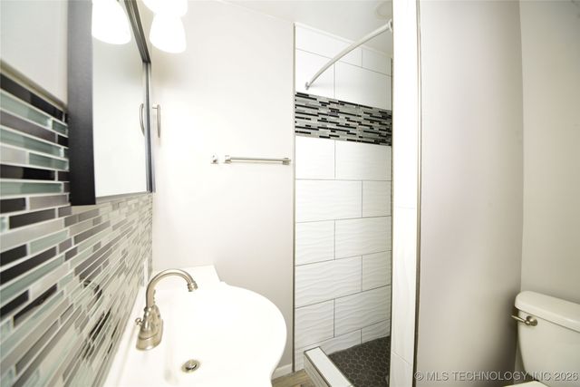 2485 S 127th East Avenue, Tulsa, OK 74129