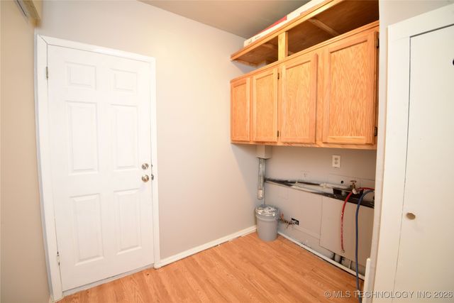 2485 S 127th East Avenue, Tulsa, OK 74129