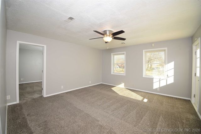 2485 S 127th East Avenue, Tulsa, OK 74129