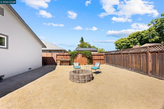 4231 Jensen St, Pleasanton, CA 94566