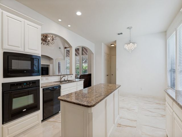8723 Sherwood Drive, Frisco, TX 75035