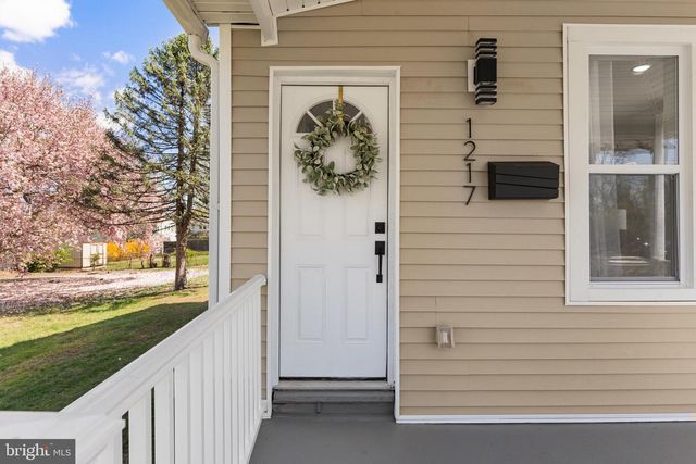 1217 CHESTNUT ST, Burlington, NJ 08016