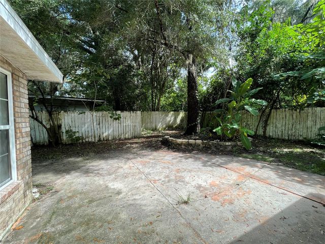 3648 NW 7TH PLACE, Gainesville, FL 32607