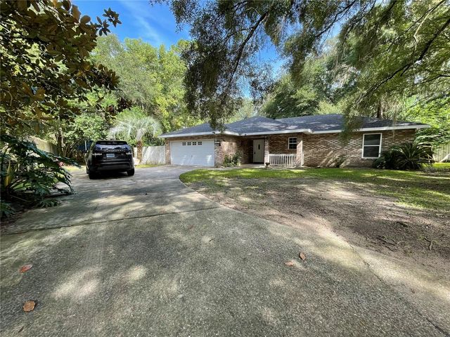 3648 NW 7TH PLACE, Gainesville, FL 32607