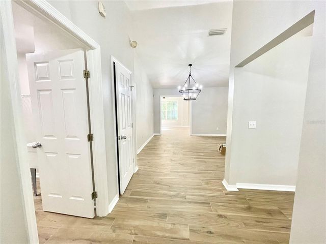 3648 NW 7TH PLACE, Gainesville, FL 32607