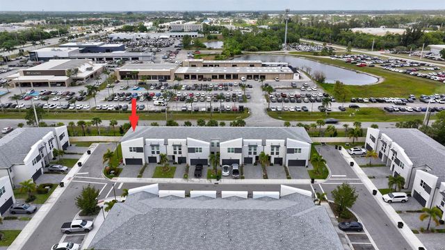 2401 SE Tarvest Way, Stuart, FL 34997