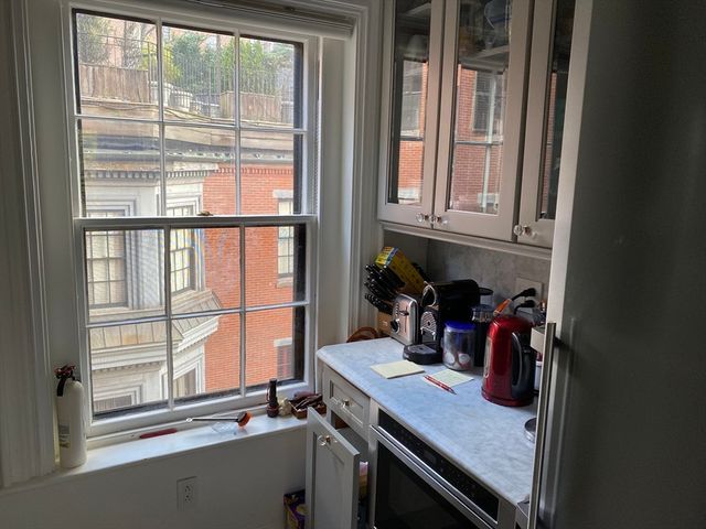 88 Mount Vernon 32, Boston, MA 02108