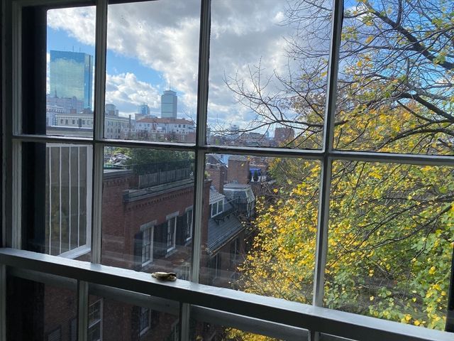 88 Mount Vernon 32, Boston, MA 02108