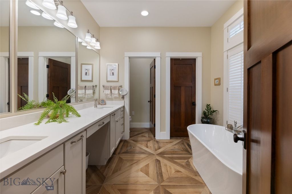 425 S Yellowstone Street, Livingston, MT 59047 photo 31