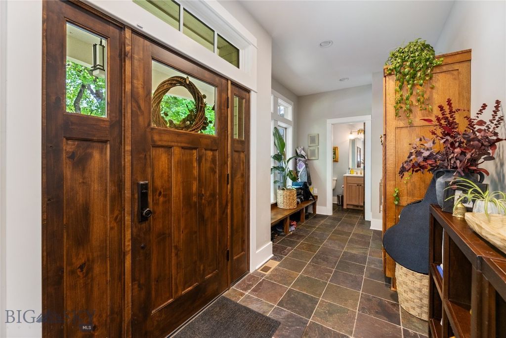 425 S Yellowstone Street, Livingston, MT 59047 photo 4