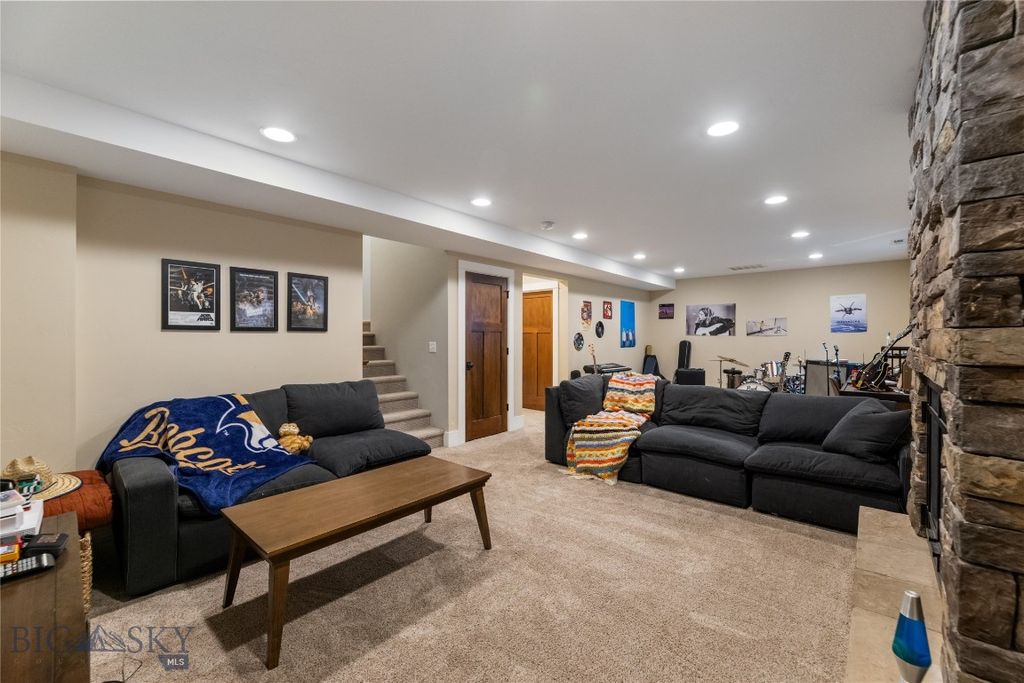 425 S Yellowstone Street, Livingston, MT 59047 photo 44