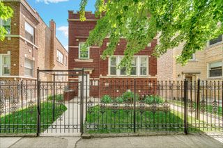4825 N karlov Avenue, Chicago, IL 60630