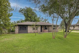 229 Burkett Street, Richwood, TX 77531