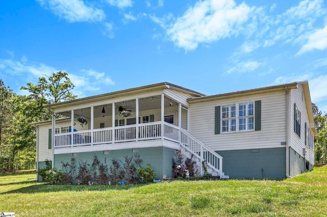 2511 S Pineland Circle, Cross Hill, SC 29332