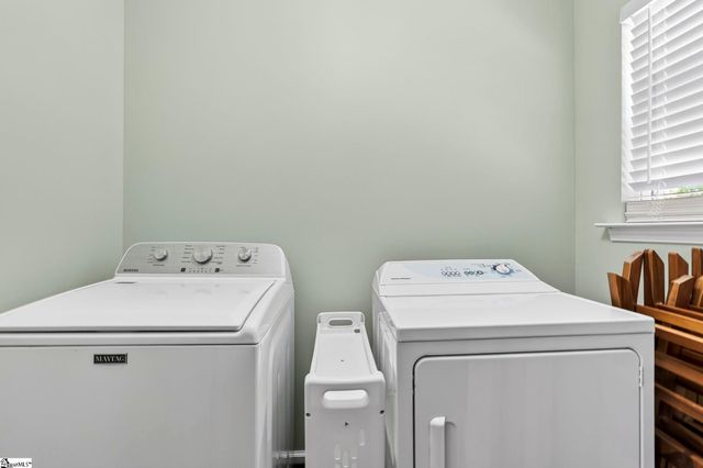 2511 S Pineland Circle, Cross Hill, SC 29332