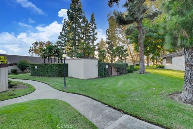 1397 W 7th, Upland, CA 91786
